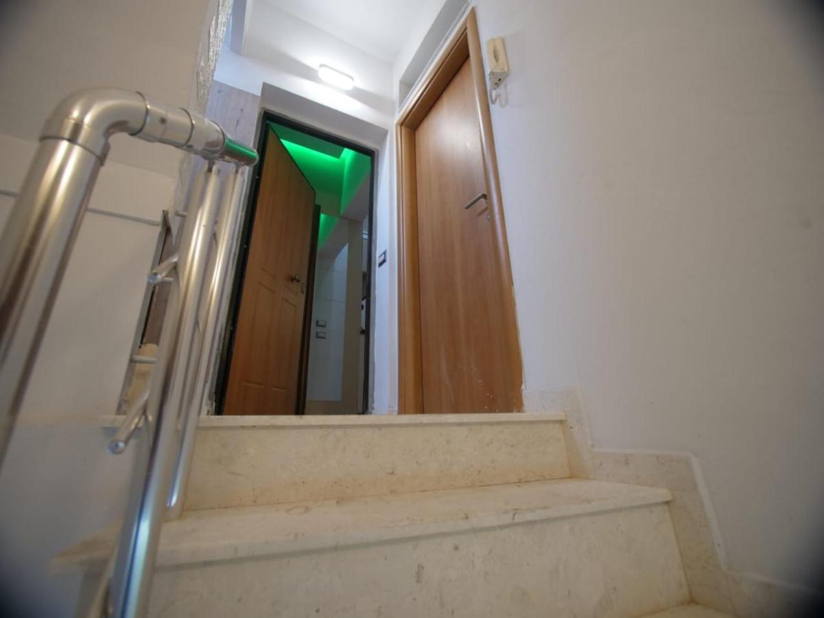 Hidden Gem In The Center Of Tirana Apartment ภายนอก รูปภาพ