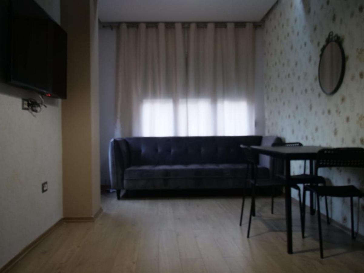Hidden Gem In The Center Of Tirana Apartment ภายนอก รูปภาพ