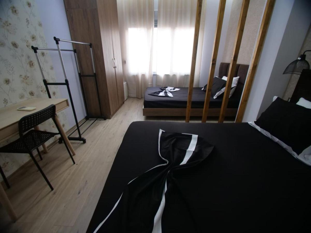 Hidden Gem In The Center Of Tirana Apartment ภายนอก รูปภาพ