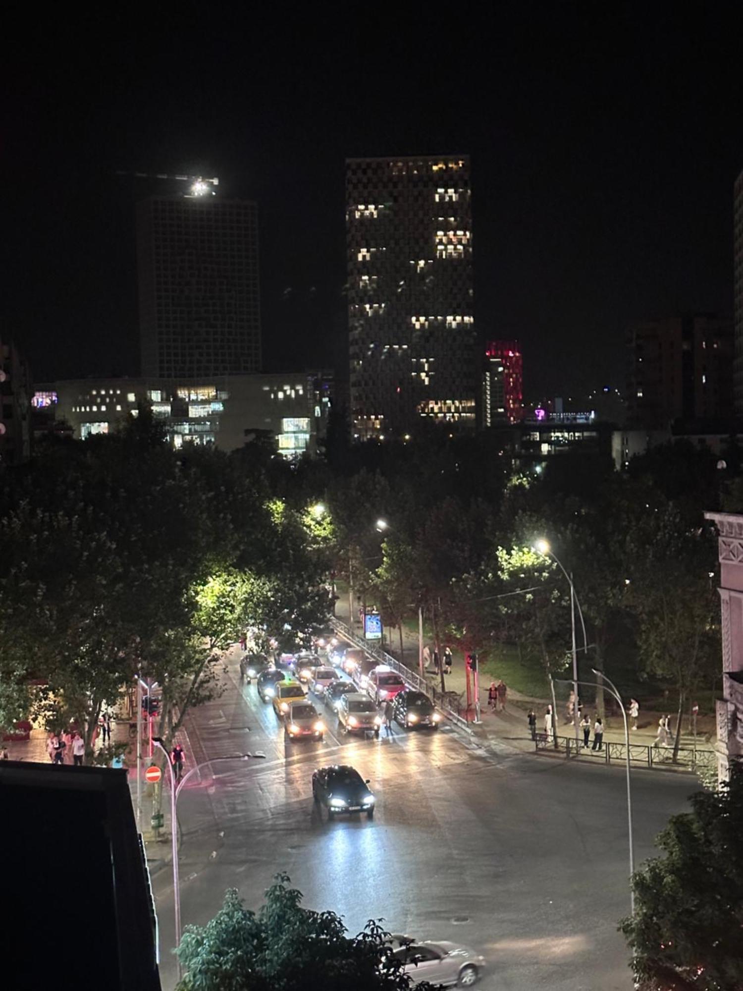 Hidden Gem In The Center Of Tirana Apartment ภายนอก รูปภาพ